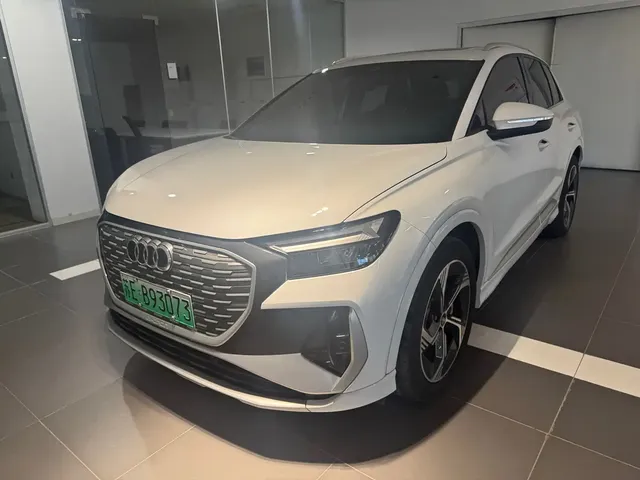 Audi Q4 e-tron 2024 40 e-tron Creation Edition