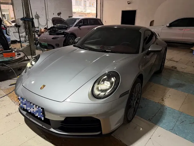 Porsche 911 2026 Carrera 3.0T