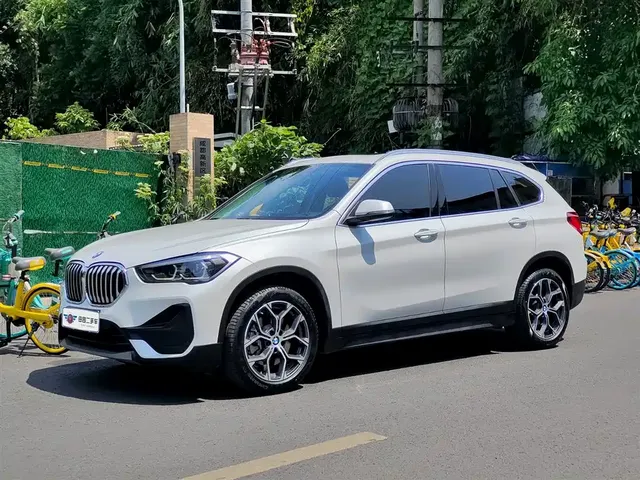 BMW X1 2022 sDrive25Li Leading
