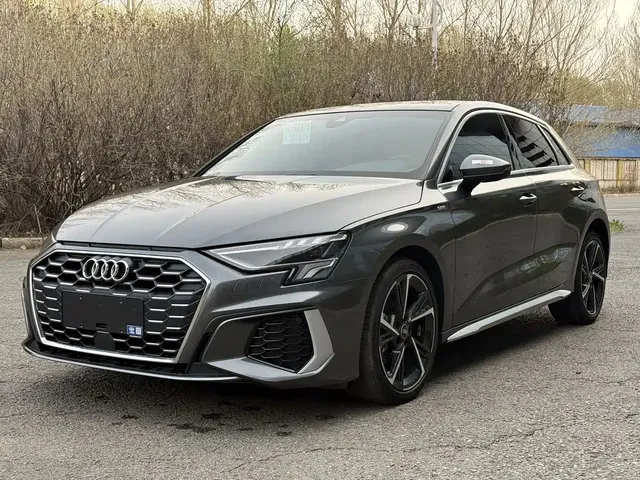 Audi A3 2023 Sportback 35 TFSI Fashion Sport