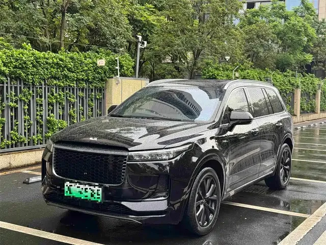 Li Auto Li ONE 2021 Extended Range 6-Seater