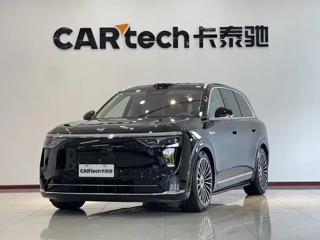 AITO Wenjie AITO M8 2025 Extended Range Ultra 53.4kWh 6-Seater