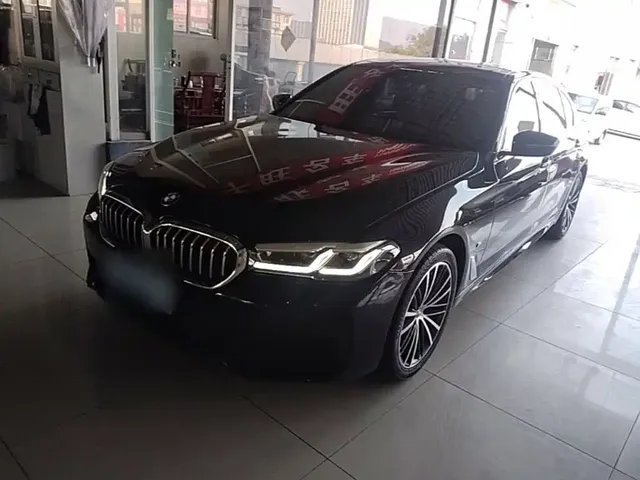 BMW 5 Series 2022 Model Second Facelift 525Li M Sport Package