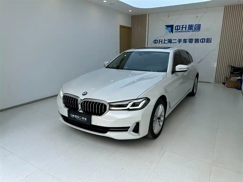 BMW 5 Series 2022 Facelift 525Li Luxury Package