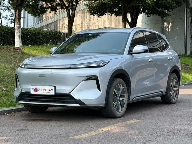 Geely Galaxy Starship 7 EM-i 2025 Model 55km Voyage Edition