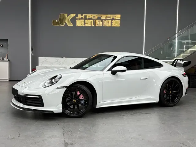 Porsche 911 2023 Carrera 3.0T