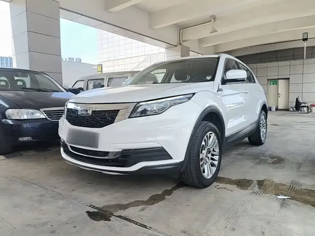 Qoros 5 2019 1.6T Automatic Zhiyun Internet (AliOS) Premium Edition