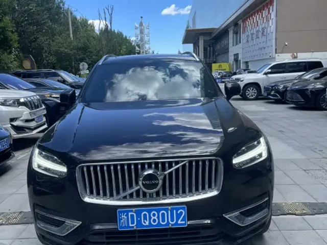 Volvo XC90 2025 Facelift B5 Smart Elite Luxury 5-Seater