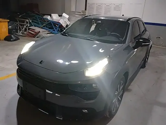 Lynk & Co 02 2021 1.5TD DCT 2WD Shine Plus