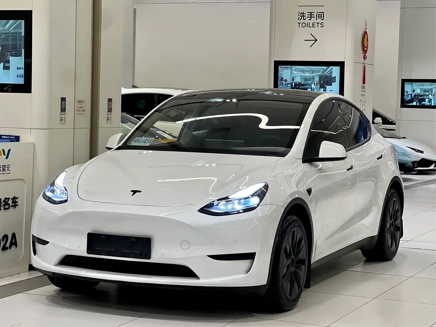 Tesla Model Y 2024 Rear-Wheel Drive Version