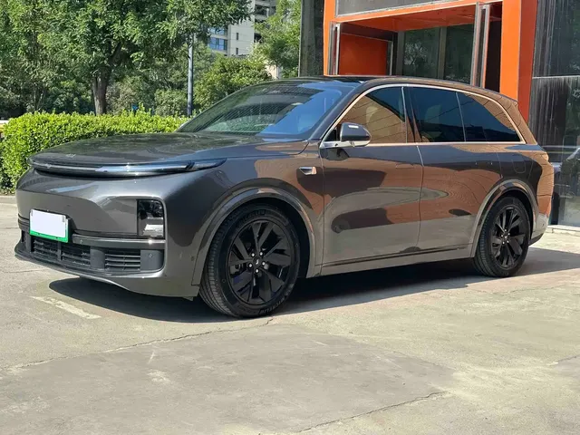 Li Auto Li L8 2023 Pro