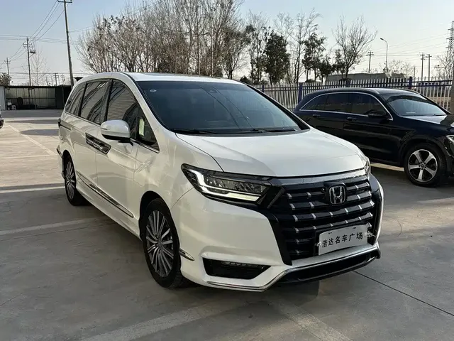 Honda Elysion 2022 Model 2.0L e:HEV Comfort Edition