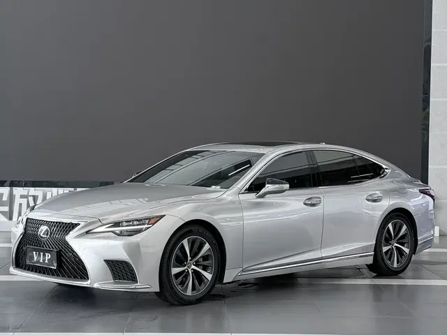 Lexus LS 2021 500h Excellence Edition