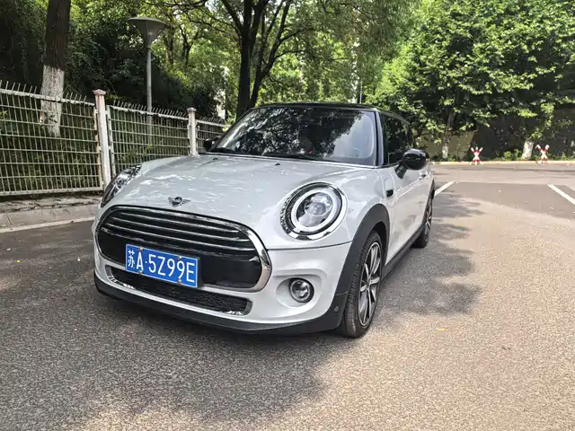 MINI MINI 2020 1.5T COOPER Classic 3-Door Exclusive Edition
