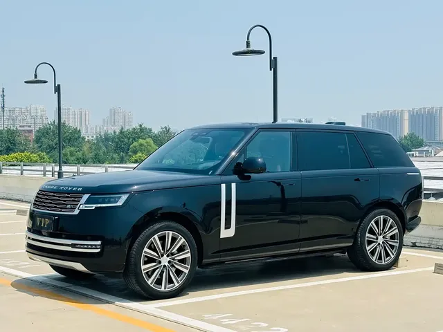 Land Rover Range Rover 2025 3.0 L6 400PS Genesis Extended Wheelbase