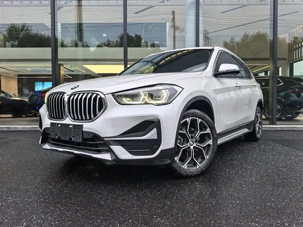 BMW X1 2022 sDrive25Li Leading