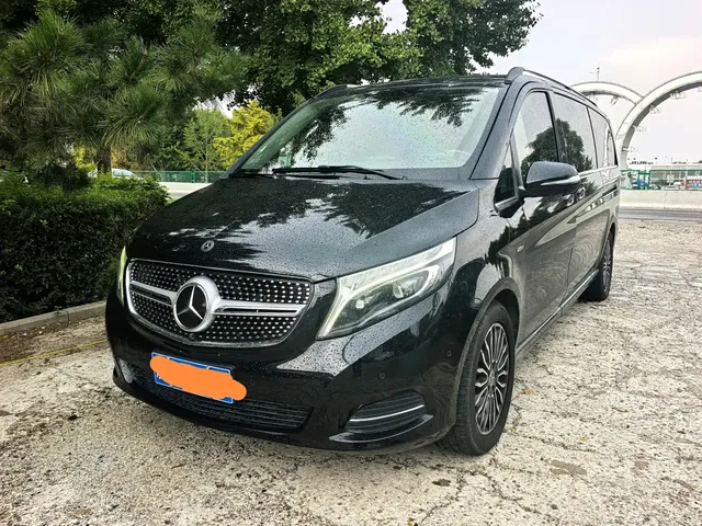 Mercedes-Benz V-Class 2018 V 260 L Premium Long Wheelbase Edition China VI