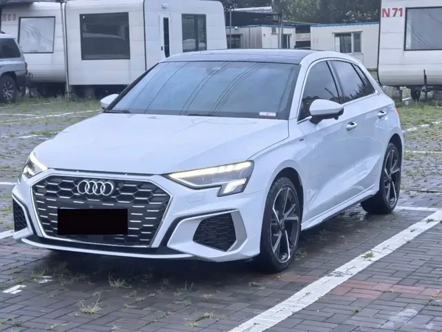 Audi A3 2023 Sportback 35 TFSI Fashion Sport