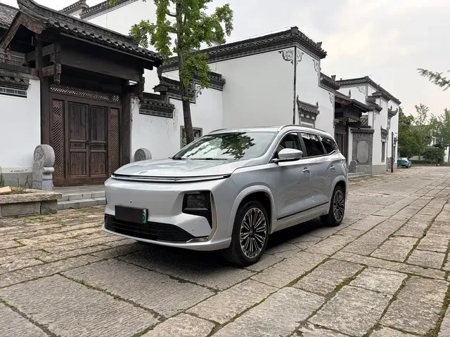 Jetour Shanhai L9 2025 Model 1.5TD 2DHT Flagship 6-Seater