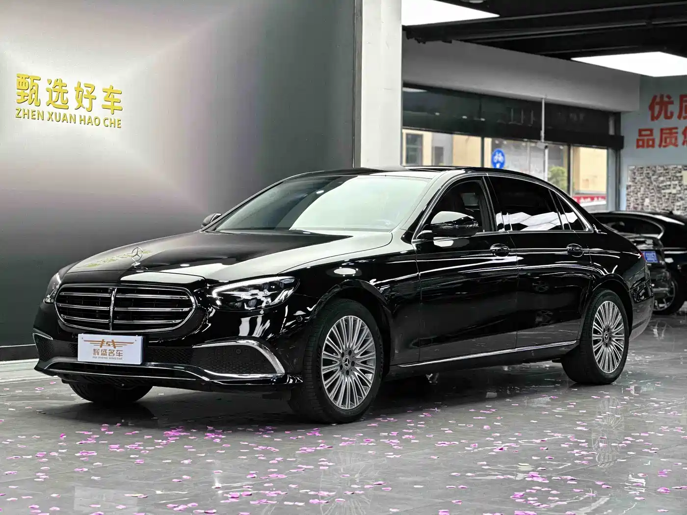 Mercedes-Benz E-Class 2023 E 300 L Luxury