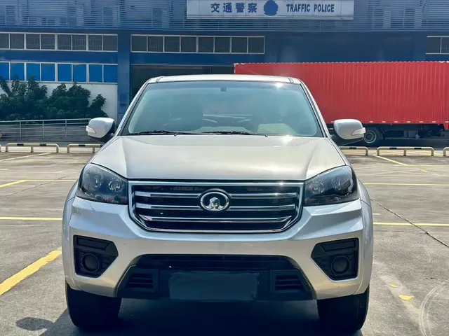 Great Wall Fengjun 5 2017 2.4L Euro Version Gasoline 2WD Pioneer Large Double Cab 4G69S4N