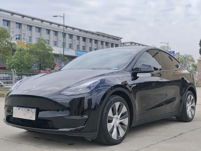 Tesla Model Y 2021 Model Long Range AWD