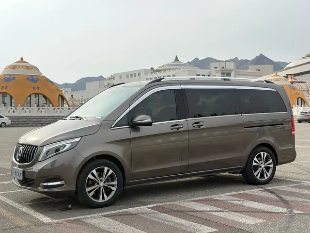 Mercedes-Benz V-Class 2017 Model V 260 Pilot Edition
