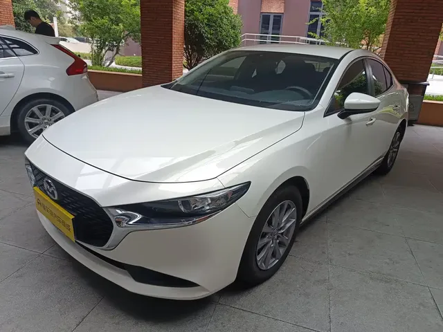 Mazda 3 Axela 2022 Mazda3 2.0L Automatic Sport Edition