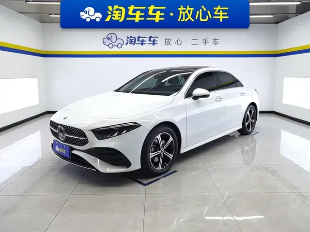 Mercedes-Benz A-Class 2024 Facelift A 200 L Fashion
