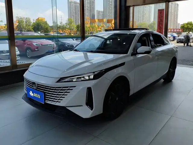 Changan Yida 2023 Blue Whale NE 1.5T GDI DCT Pilot