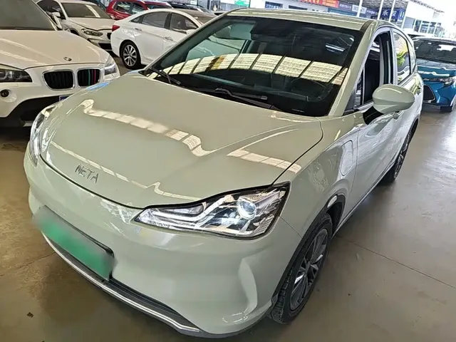 Nezha Auto Nezha V 2022 Trend 400 Lite