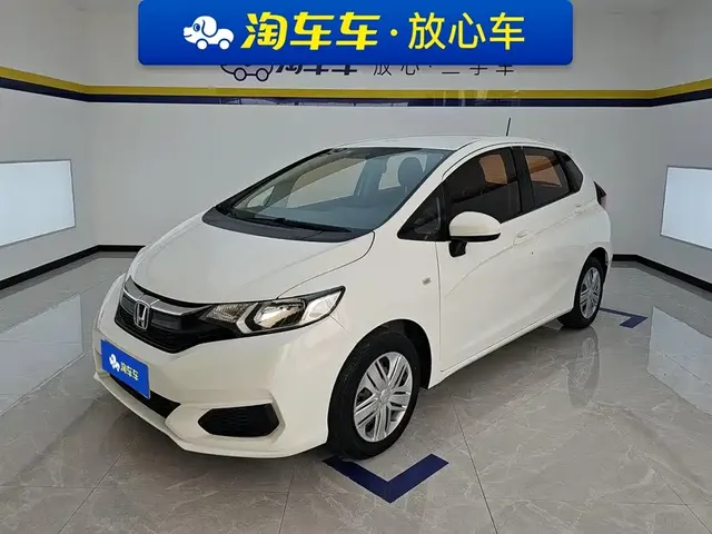 Honda Fit 2018 1.5L CVT Comfort Edition