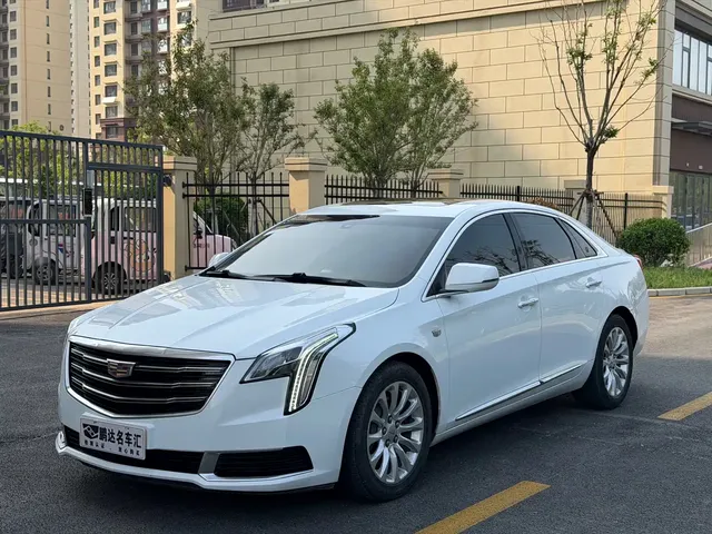 Cadillac XTS 2018 28T Technology