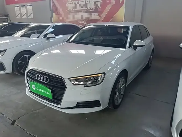 Audi A3 2018 30th Anniversary Sportback 35 TFSI Progressive