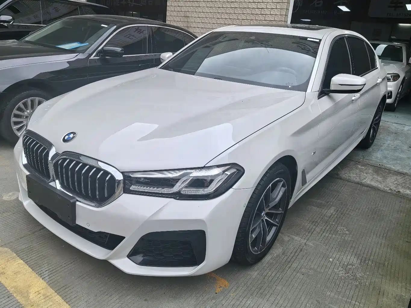 BMW 5 Series 2021 525Li M Sport Package