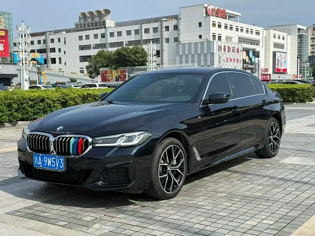 BMW 5 Series 2022 530Li Exclusive M Sport Package