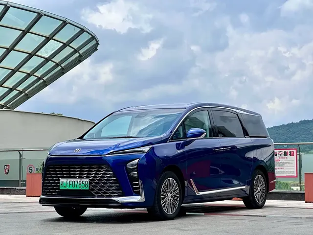 Buick GL8 New Energy 2024 Landglory Luxury Edition 7-Seater