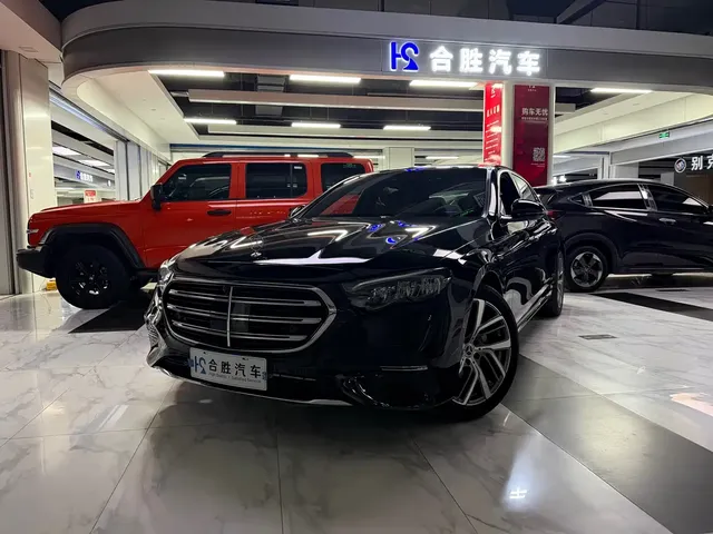 Mercedes-Benz E-Class 2024 E 300 L Fashion