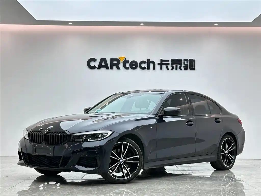 BMW 3 Series 2020 330i M Sport Blackout Package