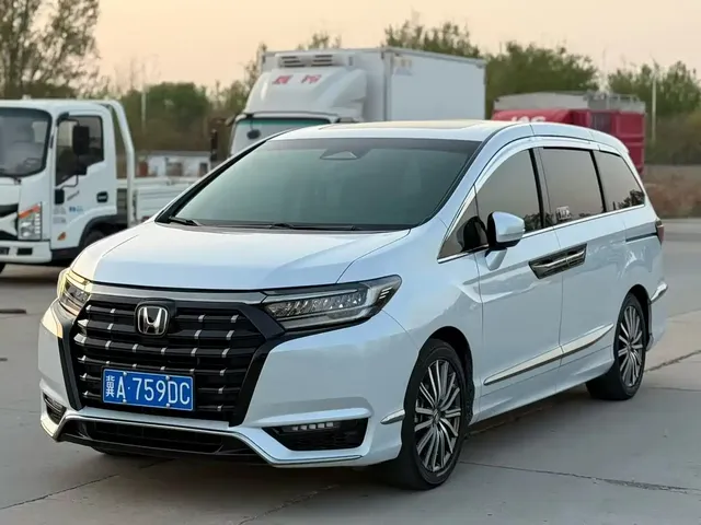Honda Elysion 2024 2.0L e:HEV Luxury Edition