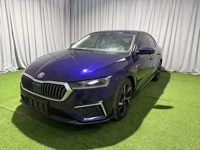 Škoda Octavia 2022 PRO TSI280 Luxury Edition