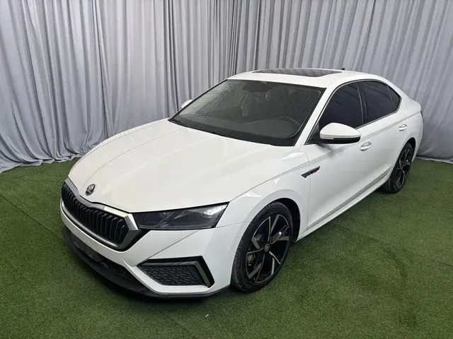 Škoda Octavia 2022 PRO TSI280 Premium Edition