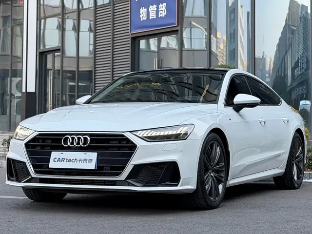 Audi A7 2023 Model 45 TFSI Premium Selection Edition