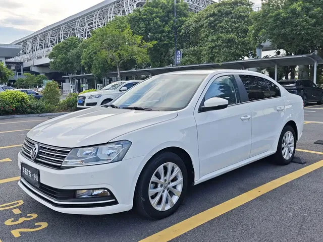 Volkswagen Lavida 2017 1.6L Automatic Comfort Edition