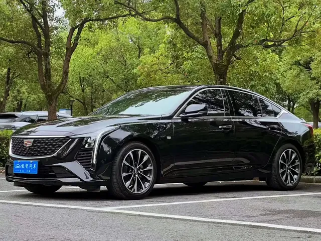 Cadillac CT5 2025 Model 28T Urban Sport Edition