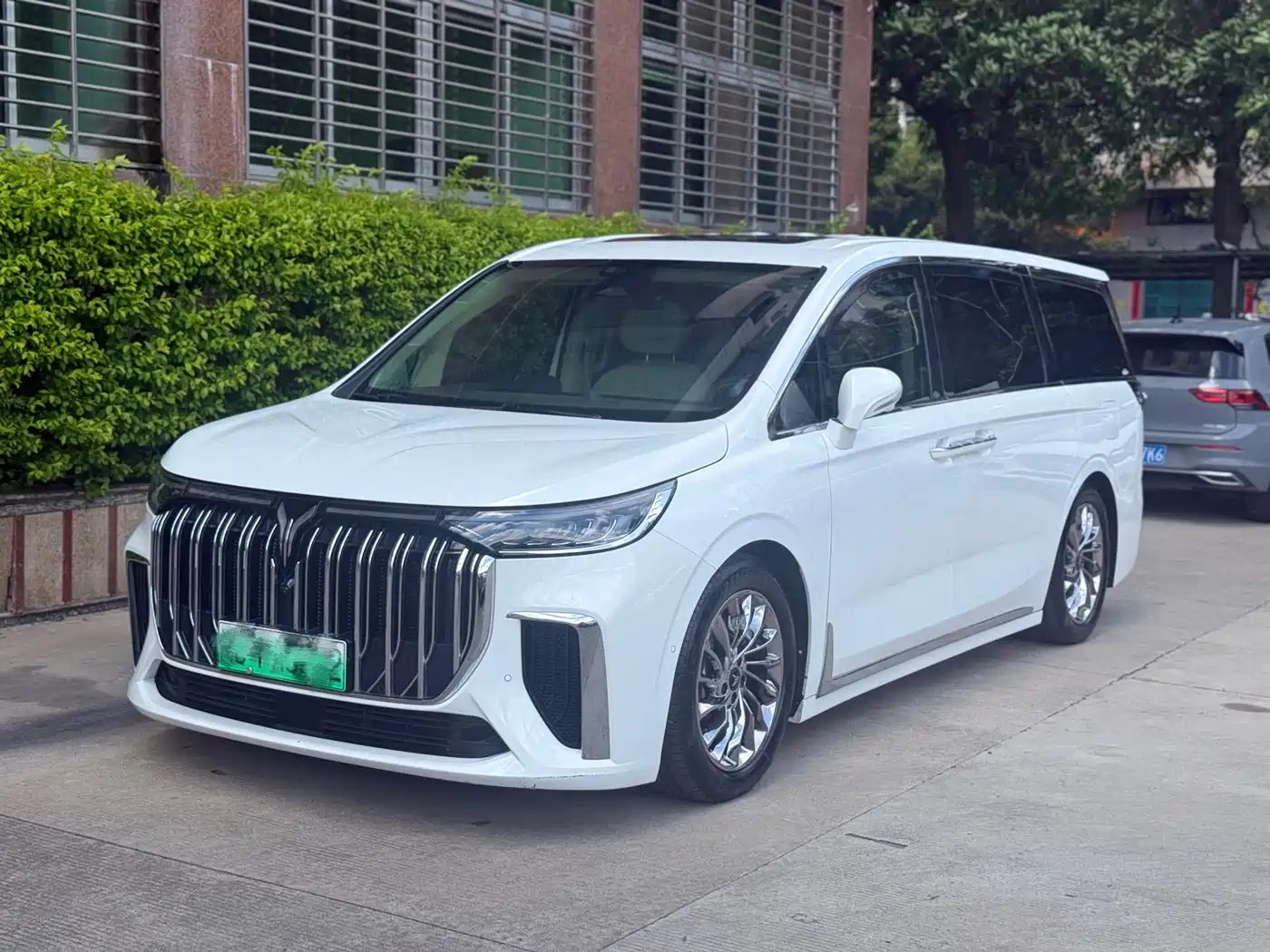 Voyah Auto Voyah Dreamer 2024 PHEV Extended Range Flagship Edition