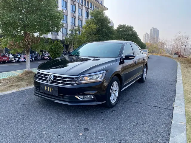 Volkswagen Passat 2017 330TSI DSG Prestige