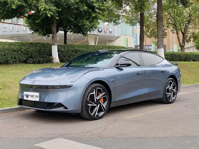 Lynk & Co Z10 2025 95kWh 702km AWD Smart Drive Ultra