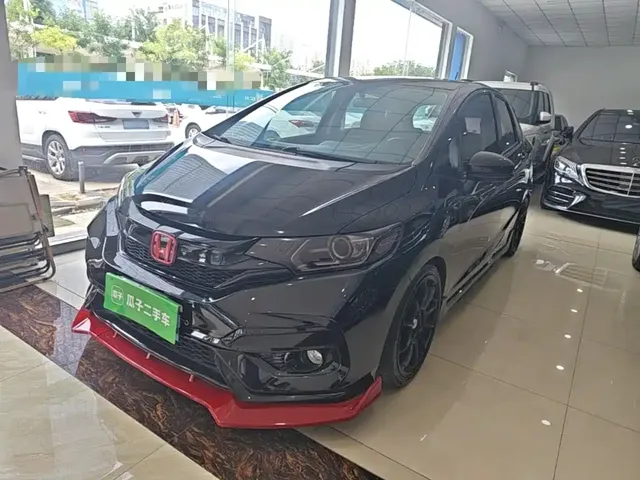 Honda Fit 2016 1.5L LXS CVT Comfort Sunroof Edition