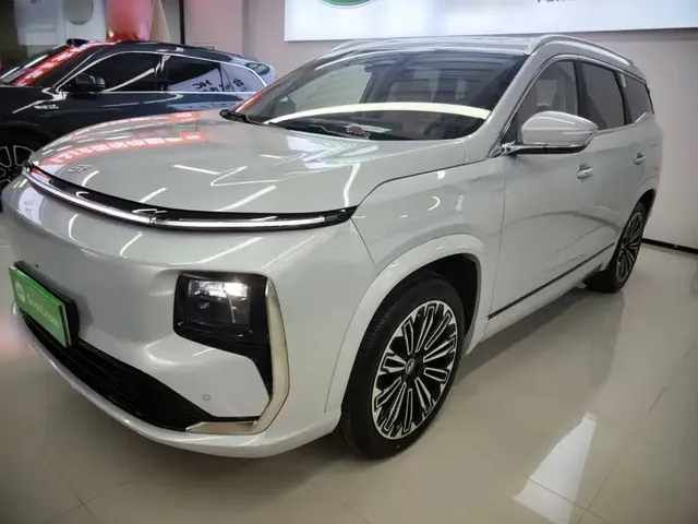 Jetour Shanhai L9 2025 Model 1.5TD 2DHT Flagship 6-Seater